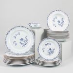 1035 7298 DINNER SET